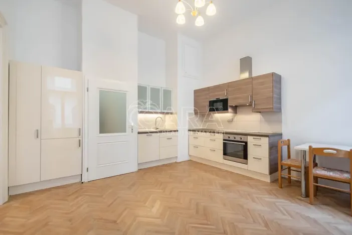 Pronájem bytu 3+kk, Praha - Nové Město, Hálkova, 77 m2