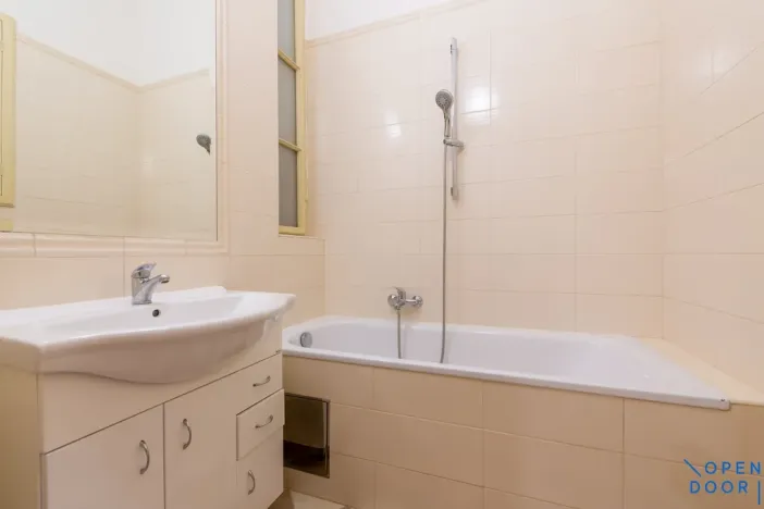 Pronájem bytu 2+1, Praha - Vinohrady, Milešovská, 72 m2