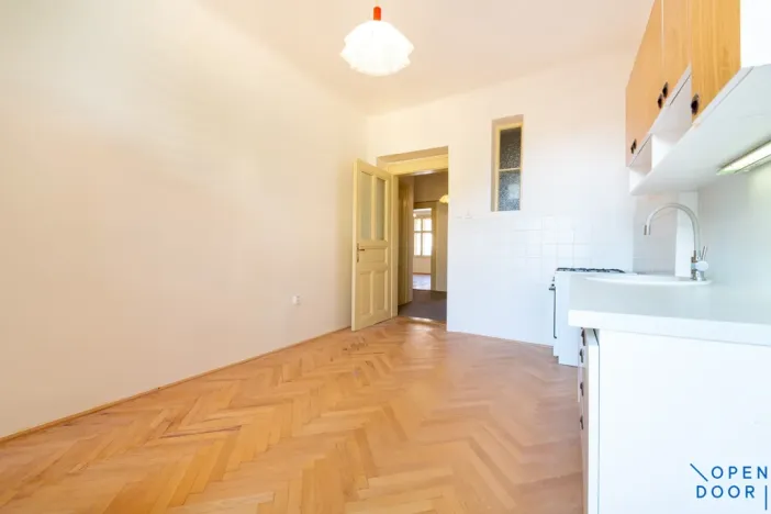 Pronájem bytu 3+1, Praha - Vinohrady, Milešovská, 100 m2