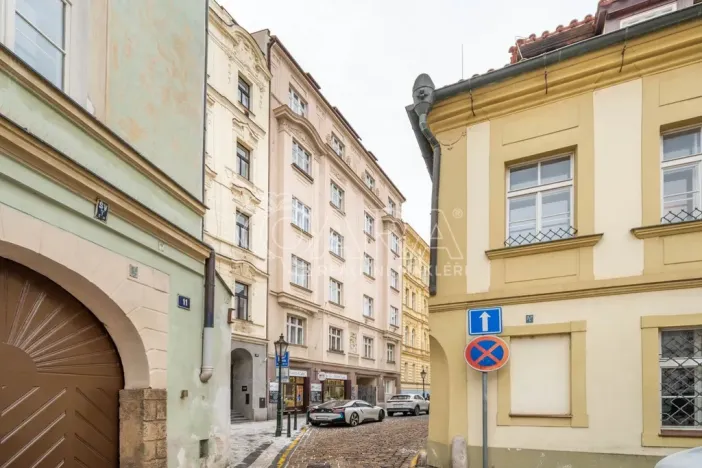 Pronájem bytu 2+kk, Praha - Staré Město, Betlémská, 48 m2