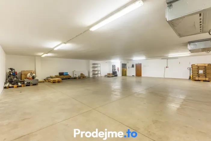 Prodej - jiné, Chvalovice, 1000 m2