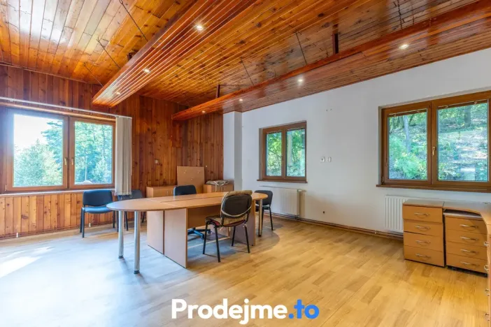 Prodej - jiné, Chvalovice, 1000 m2