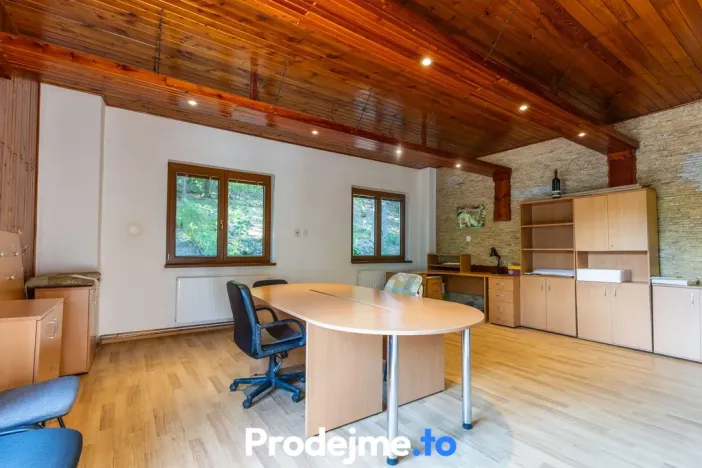 Prodej - jiné, Chvalovice, 1000 m2