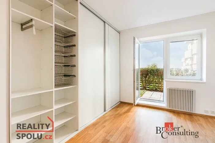 Pronájem bytu 2+kk, Brno - Řečkovice, Nachová, 40 m2