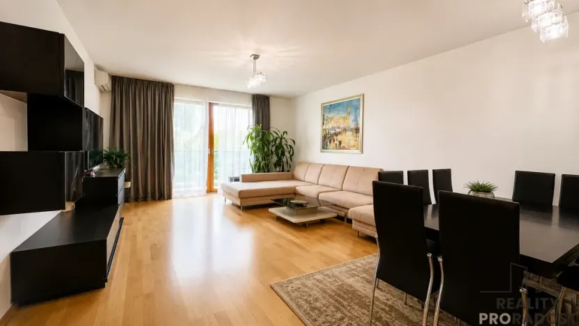 Pronájem bytu 3+kk, Praha - Vršovice, Vršovická, 91 m2