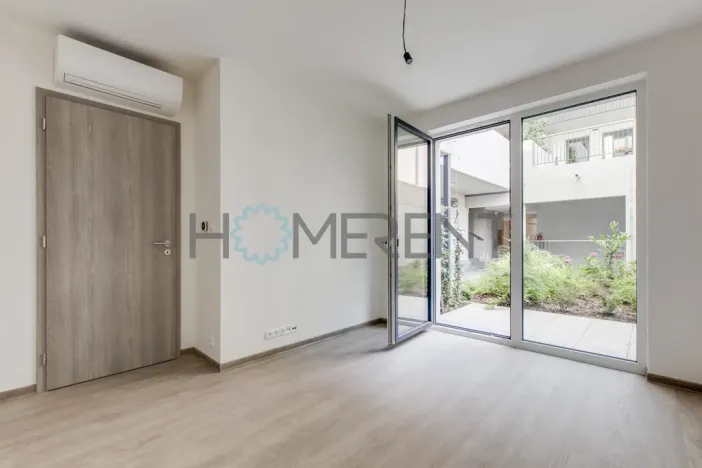 Pronájem bytu 2+kk, Praha - Nové Město, Vyšehradská, 52 m2