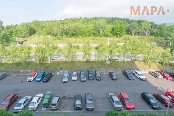 Prodej bytu 3+1, Chomutov, Zahradní, 60 m2