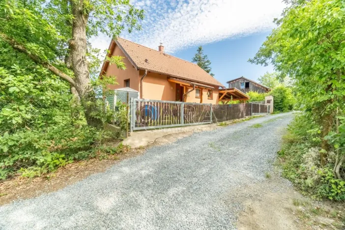Prodej rodinného domu, Dolní Břežany - Lhota, U Lesa, 50 m2