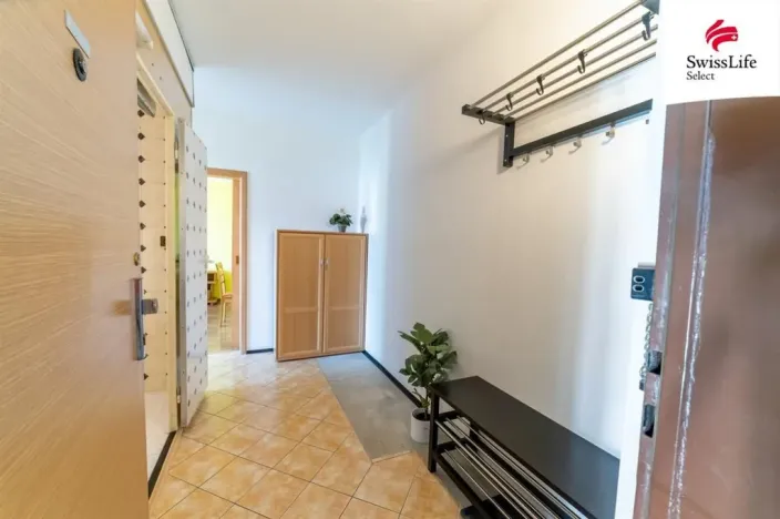 Prodej bytu 3+1, Nové Hrady, Zahradní čtvrť, 71 m2