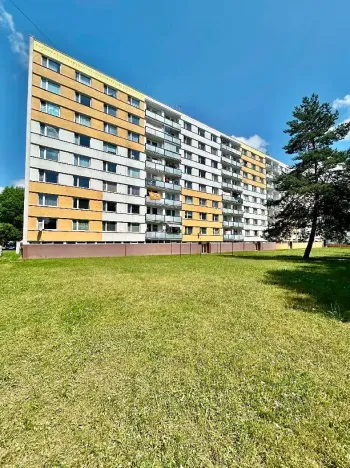 Prodej bytu 2+1, Trutnov, Pomněnková, 56 m2