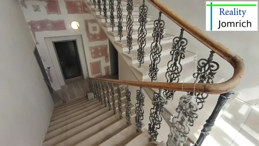 Pronájem bytu 1+kk, Liberec, Moskevská, 40 m2