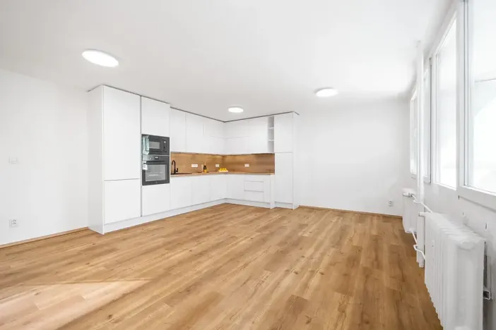Prodej bytu 3+kk, Praha - Střížkov, Žandovská, 74 m2
