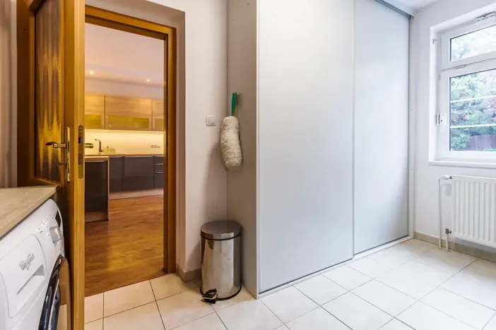 Prodej rodinného domu, Praha - Benice, Okrasná, 230 m2
