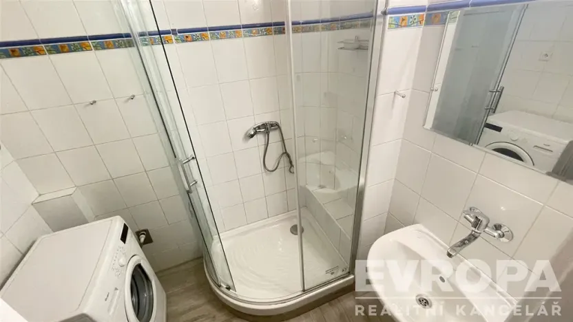 Prodej bytu 2+kk, Praha - Nusle, V zálomu, 53 m2