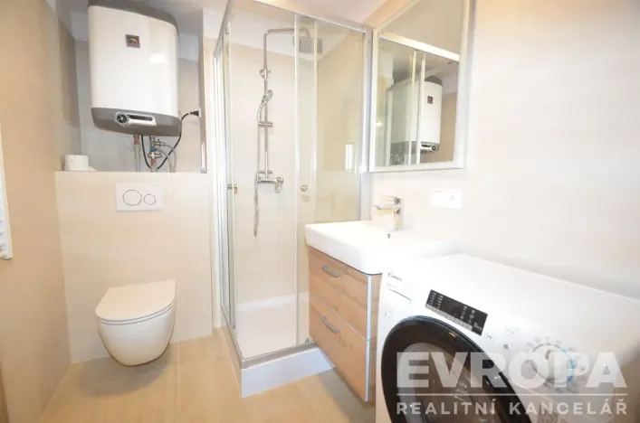 Pronájem bytu 1+kk, Praha - Smíchov, Na Václavce, 20 m2