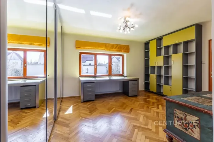 Pronájem rodinného domu, Praha - Záběhlice, Jihovýchodní IV, 156 m2