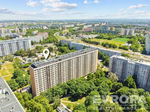 Prodej bytu 2+1, Praha - Kobylisy, Chabařovická, 62 m2