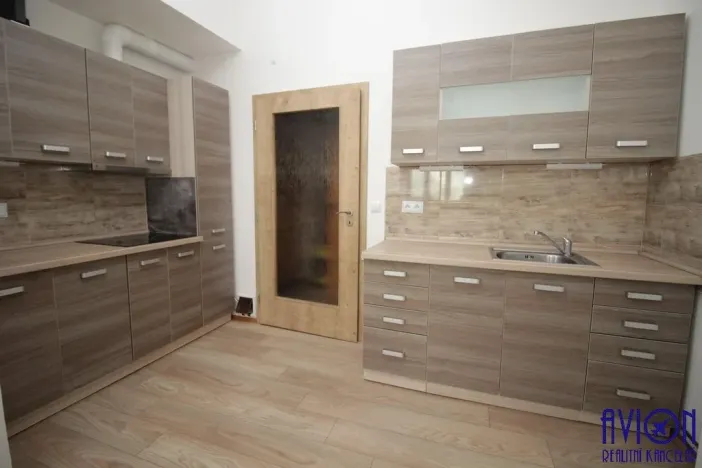 Pronájem bytu 2+kk, Praha - Záběhlice, Záběhlická, 46 m2