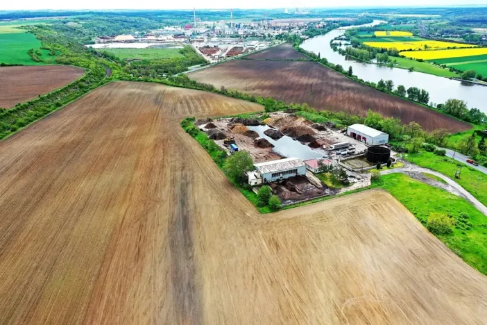 Prodej komerčního pozemku, Štětí, 7249 m2