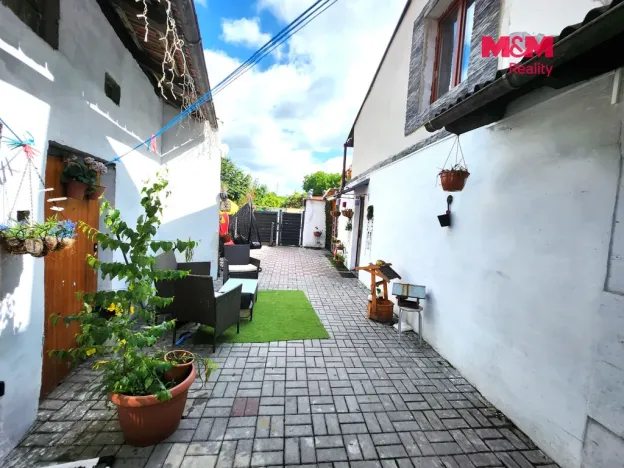 Prodej rodinného domu, Jimlín - Zeměchy, 208 m2