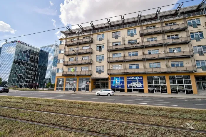 Prodej bytu 2+kk, Praha - Libeň, Českomoravská, 57 m2