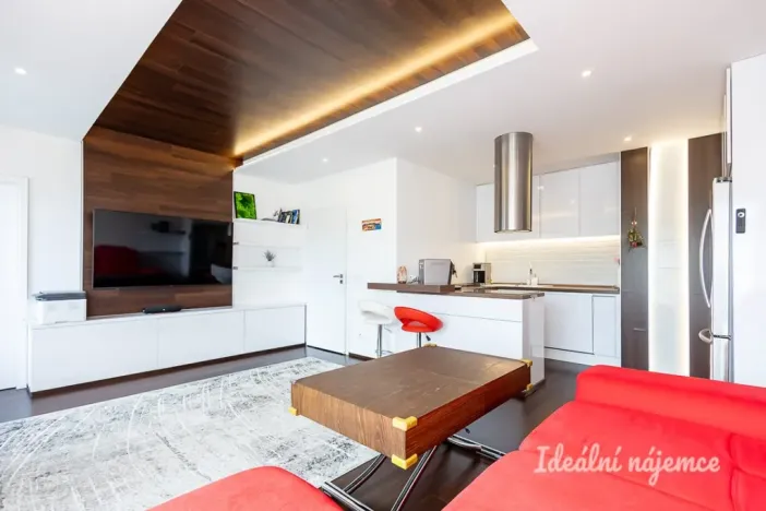 Pronájem bytu 2+kk, Praha - Holešovice, Varhulíkové, 80 m2