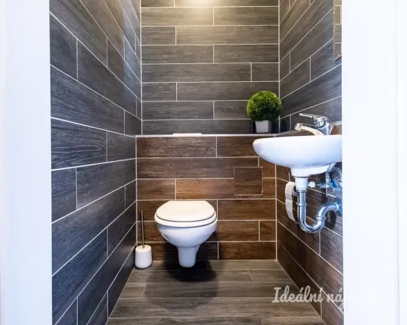 Pronájem bytu 2+kk, Praha - Holešovice, Varhulíkové, 80 m2