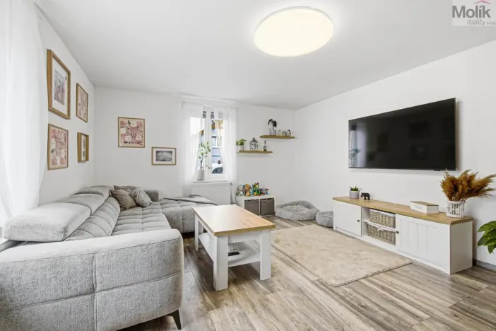 Prodej rodinného domu, Dubí, Údolí, 105 m2