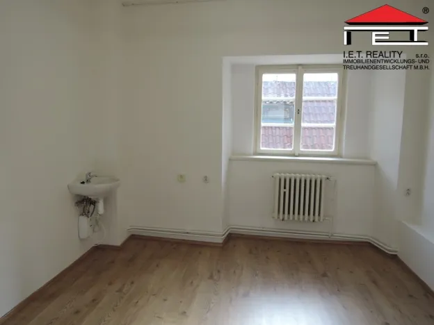 Pronájem kanceláře, Praha - Staré Město, Týnská, 10 m2