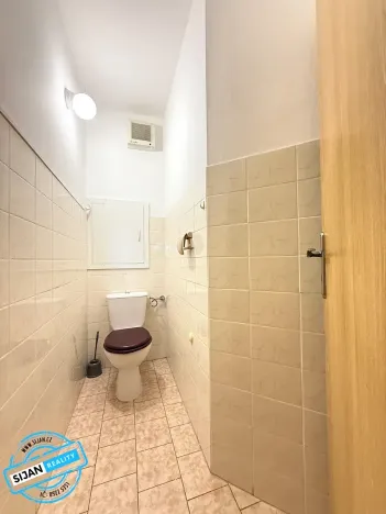 Pronájem bytu 2+1, Krnov, 60 m2