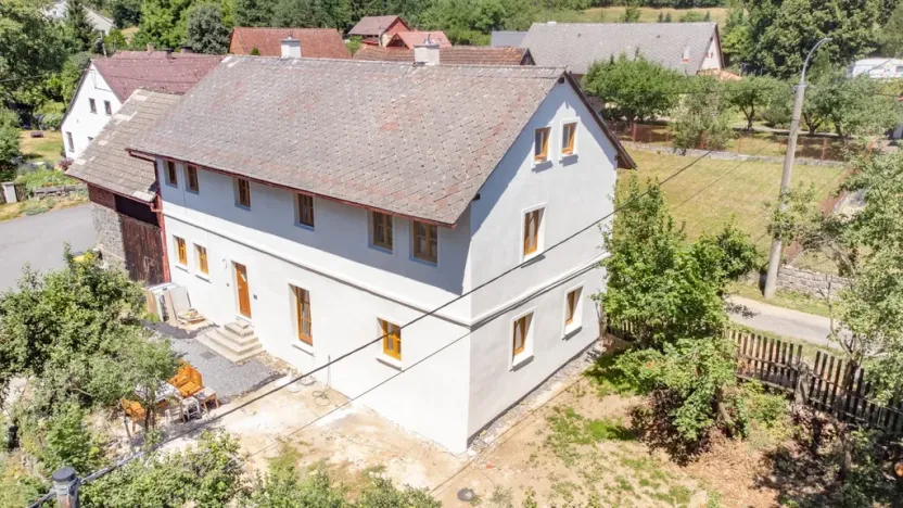 Prodej rodinného domu, Kolinec - Mlázovy, 250 m2