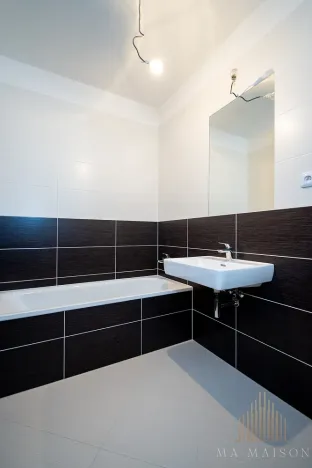 Pronájem bytu 2+kk, Praha - Hloubětín, Poděbradská, 53 m2