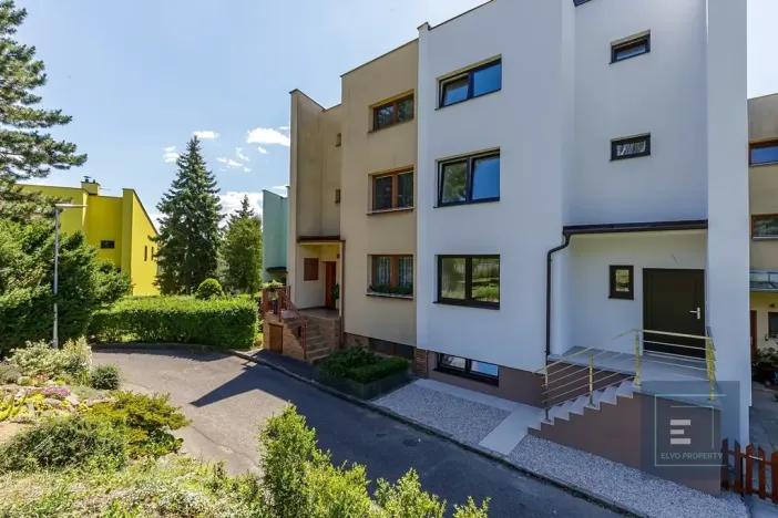 Prodej rodinného domu, Písek, Na Pakšovce, 228 m2