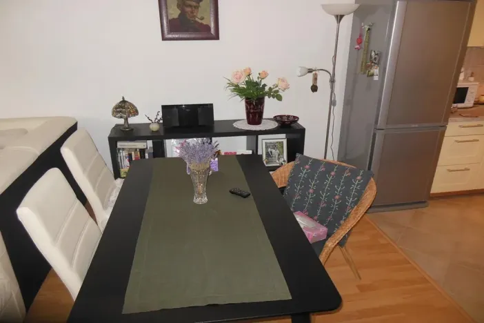 Pronájem bytu 2+kk, Praha - Záběhlice, Velenovského, 58 m2