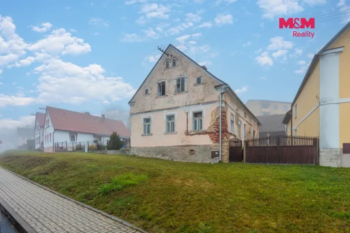Prodej rodinného domu, Útvina, 217 m2