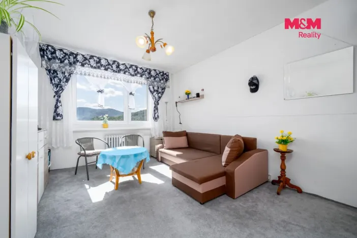 Prodej bytu 2+1, Ústí nad Labem - Neštěmice, Seifertova, 61 m2