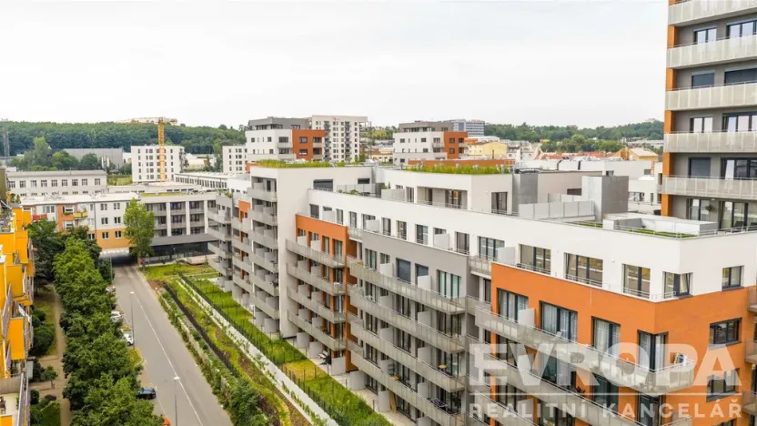 Pronájem bytu 1+kk, Praha, Kabešova, 33 m2