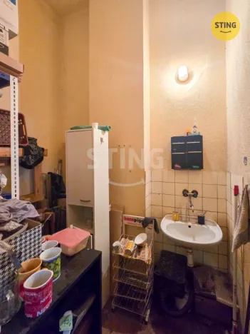 Pronájem obchodního prostoru, Karviná, tř. Osvobození, 80 m2
