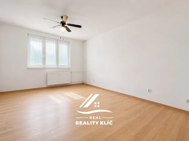Pronájem bytu 1+kk, Ostrava, Gen. Píky, 29 m2