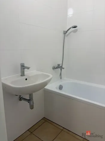 Pronájem bytu 1+1, Ostrava - Zábřeh, Výškovická, 34 m2