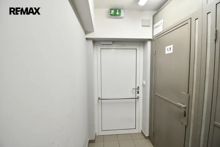 Pronájem bytu 1+kk, Hradec Králové - Nový Hradec Králové, Slunečná, 32 m2