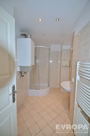 Prodej kanceláře, Praha - Vinohrady, Dykova, 79 m2