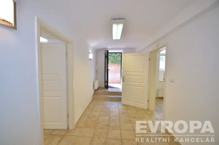 Prodej kanceláře, Praha - Vinohrady, Dykova, 79 m2