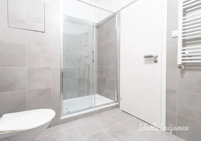 Pronájem bytu 1+kk, Praha - Vysočany, Gerstelova, 47 m2