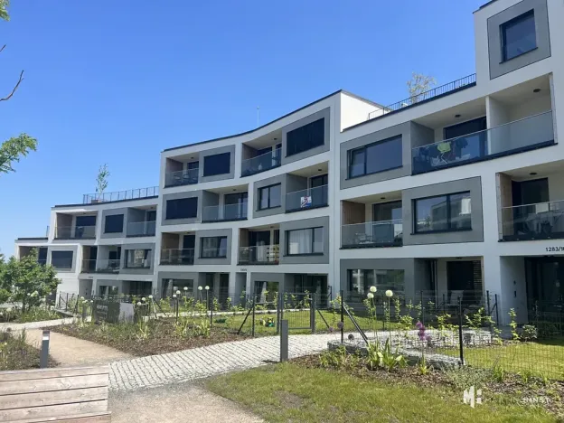 Pronájem bytu 1+kk, Praha - Hlubočepy, Dostalové, 28 m2