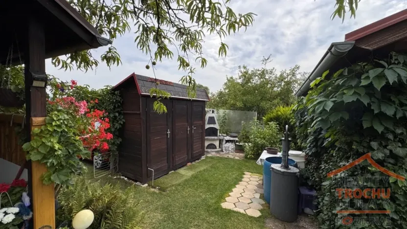 Prodej chaty, Jičín, 10 m2