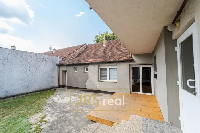Prodej obchodního prostoru, Uhřice, 163 m2