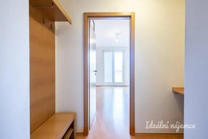 Pronájem bytu 3+1, Praha - Modřany, Levského, 75 m2