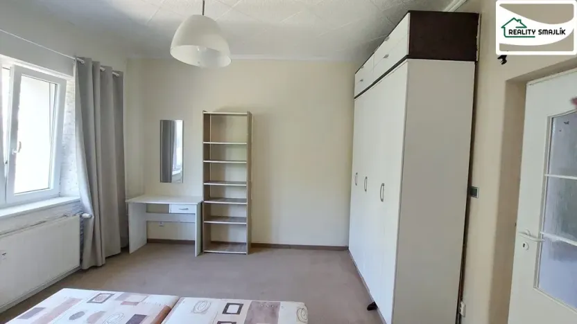 Pronájem bytu 2+1, Cheb, Dyleňská, 54 m2