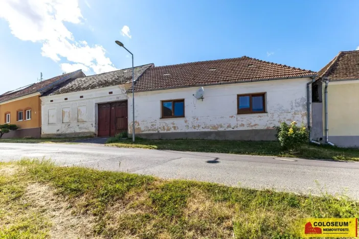 Prodej rodinného domu, Starý Petřín, 92 m2